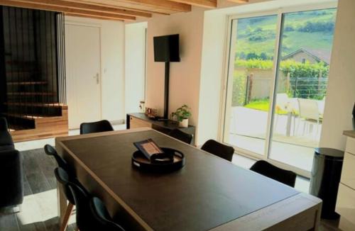 Cublize Villa | Le Nolan