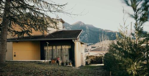 Tarascon-sur-Ariege Apartment | Le Nopal Bleu