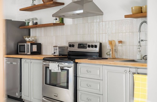 Trois-Rivieres Apartment | | Le Notre Dame 3 | River & City at the Gateway