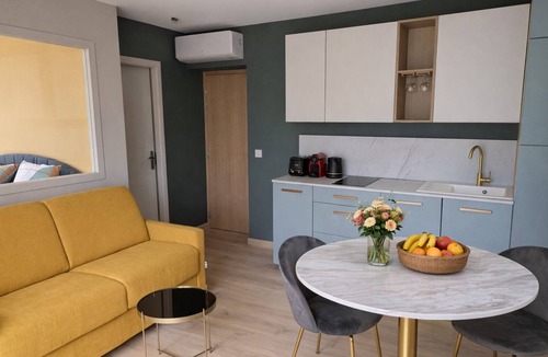 Aix-les-Bains Apartment | Le Nouveau Rivage (T2 lake view)