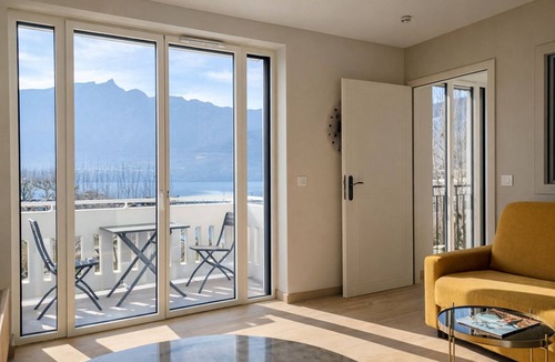 Aix-les-Bains Apartment | Le Nouveau Rivage (T2 lake view)