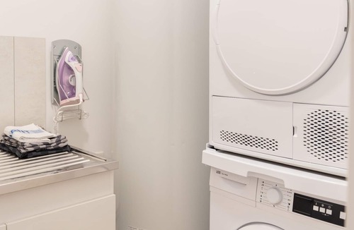 Saint-Hilaire-de-Loulay Apartment | Le Noyer : Moderne - Spacieux - Parking