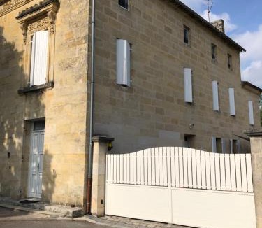 Saint-Seurin-sur-l'Isle Bed & Breakfast | Le Numéro 15