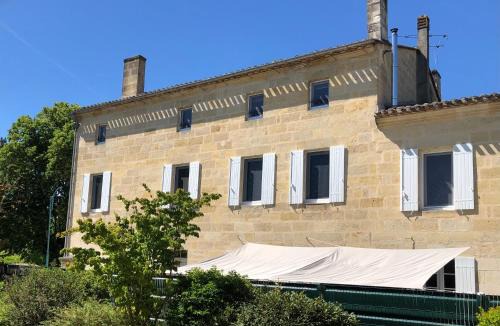 Saint-Seurin-sur-l'Isle Bed & Breakfast | Le Numéro 15