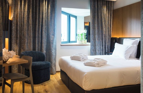 Annecy Hotel | Le Pélican