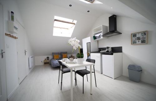 Cambrai Apartment | Le Péronne-5