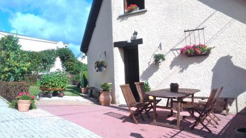 Bourg-Fidele House | Le p'tit bourquin