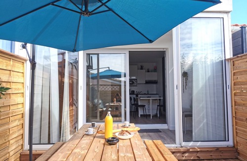 La Chaume Apartment | Le P'tit Chaumois 300m from the rocky coast