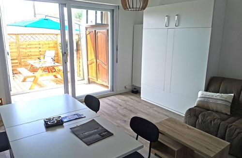 La Chaume Apartment | Le P'tit Chaumois 300m from the rocky coast