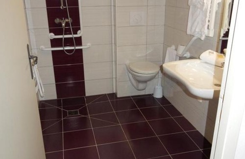 Ax-les-Thermes Hotel | Le P'tit Montagnard