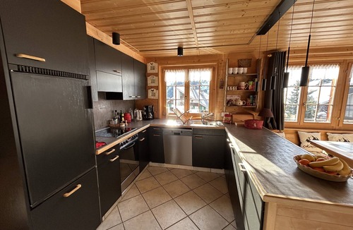 Val d'Illiez Ski Chalet | Le Pacheu - next to the skislopes of Les Crosets