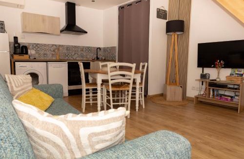 Sainte-Mere-Eglise House | Le paille en queue