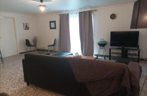 Chateau-Gontier House | Le pain perdu de germaine