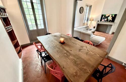 Bastide Saint-Louis Hostel | Le PALACE, Auberge