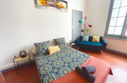 Bastide Saint-Louis Hostel | Le PALACE, Auberge