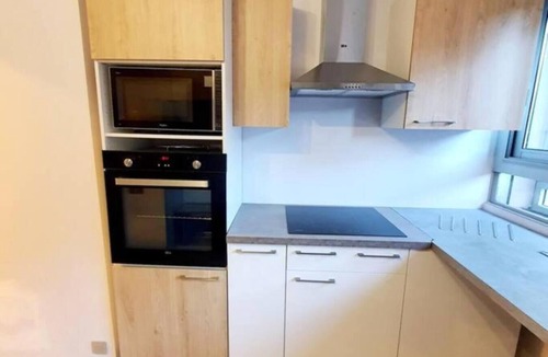 Perpignan Apartment | Le Palace Climatisé au Centre-ville - Piscine - Accès Rapide Plage et Espagne