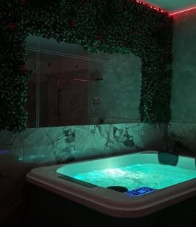 Fabregues Apartment | Le Palais Du Khalif