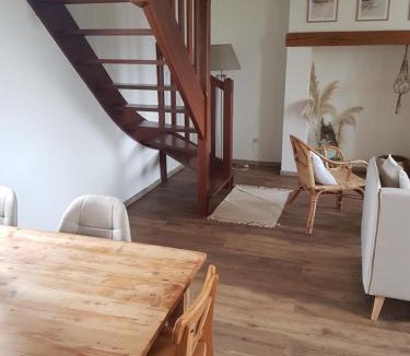 Saint-Leonard House | Le Palmier des Rochers