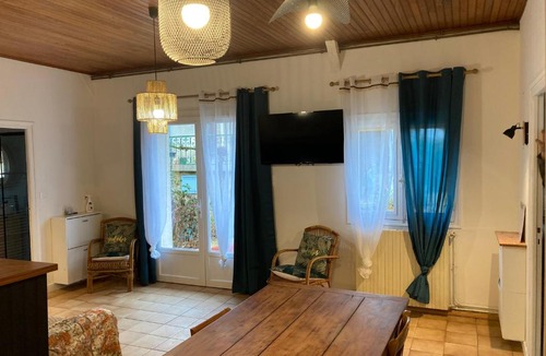 Castelnaud-la-Chapelle House | Le Palmier