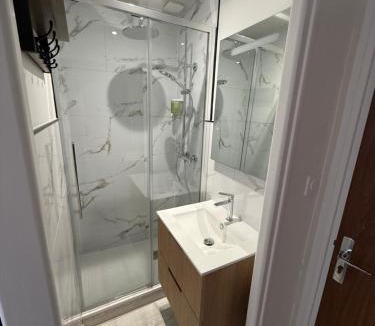 Saint-Parize-le-Chatel Apartment | Le Panoramique