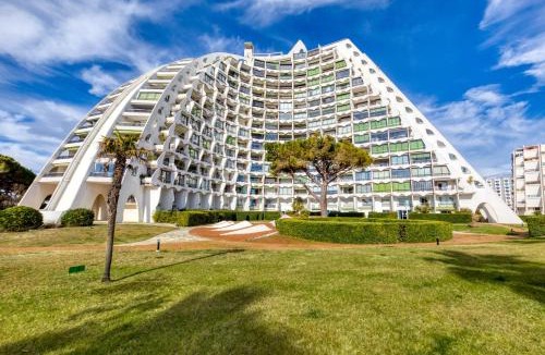 La Grande-Motte Apartment | Le Panoramique à la Grande Pyramide