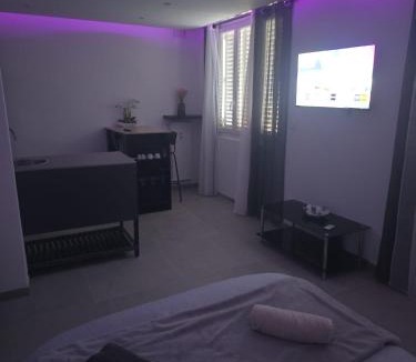 Le Pont-de-Claix Apartment | Le panoramique