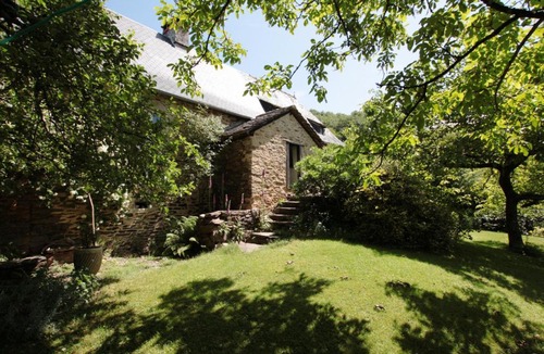 Altillac House | Le Papillon Bleu