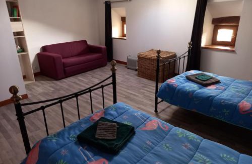 Savigne House | Le Papillon