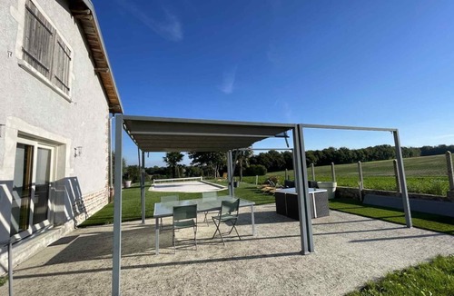 L'Abergement-Clemenciat House | Le Paradis des champs