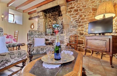 Plouguenast House | Le paradis