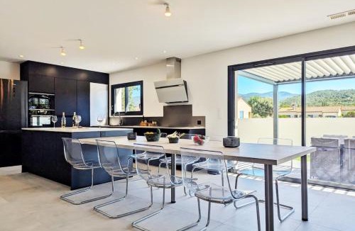 Maureillas-Las-Illas House | Le Paradis Moderne de Maureillas !