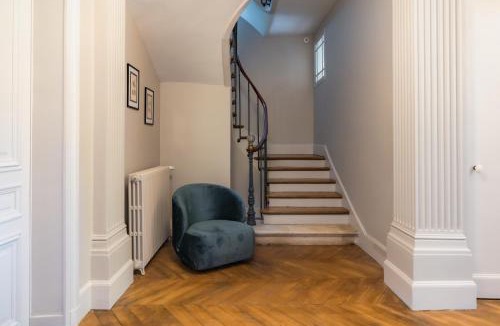 Provins House | Le Parc Maison d'hotes de Charme