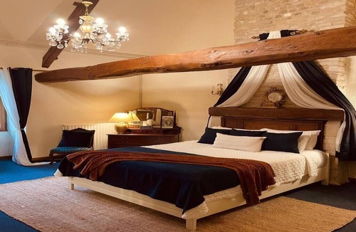 Brevands Bed & Breakfast | Le Parisien B&B