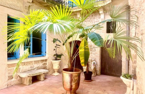 Sommieres Apartment | Le Parvis, atypical charm