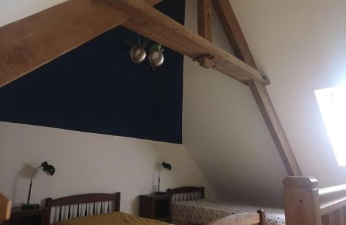 Couvains House | Le passage des fées