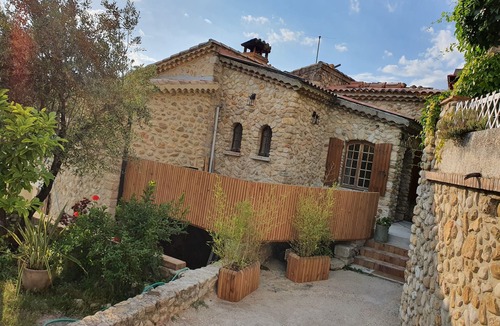 Vinsobres House | Le Passage des Templiers