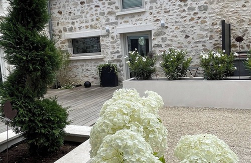 Fleury-en-Biere House | LE Passage Secret