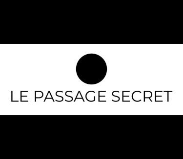 Fleury-en-Biere House | Le Passage Secret