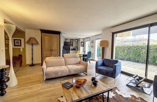 Castanet-Tolosan Apartment | Le Patio de Castanet, aux Portes de Toulouse