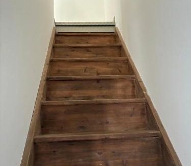 Bagnols-sur-Ceze Apartment | Le Patio de la Cèze