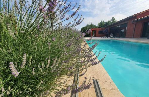 Prayssas House | Le Patio du Quey