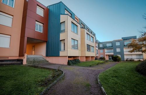 Courseulles-sur-Mer Apartment | Le Patio – Escape Near the Sea
