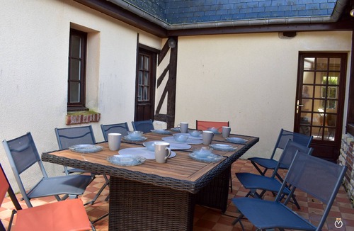 Le Torquesne House | Le Patio Secret