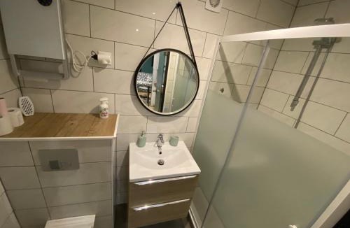 Montbeliard Apartment | LE PATIO Studio-Terrasse Montbeliard-Centre