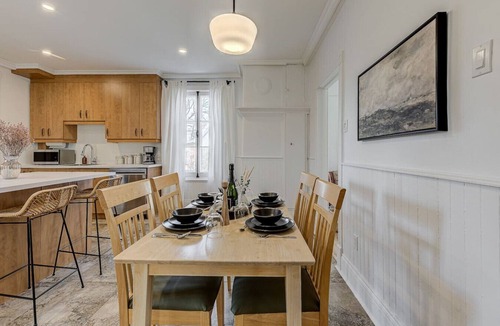 Quartier 5-4 Apartment | Le Patrimonial-Two bedrooms 6 persons