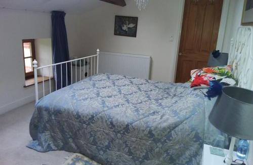 Bazoges-en-Pareds Cabin | Le Patronage