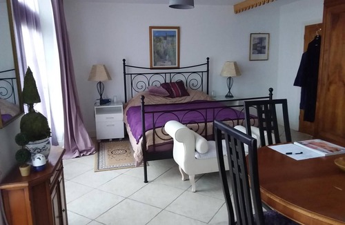 Bazoges-en-Pareds House | Le Patronage