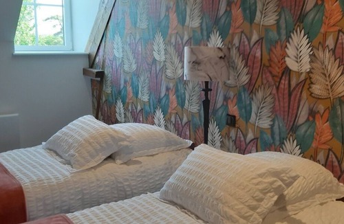 Crouay House | Le Pavillon du Manoir de Conjon