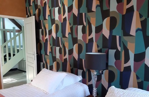 Crouay House | Le Pavillon du Manoir de Conjon