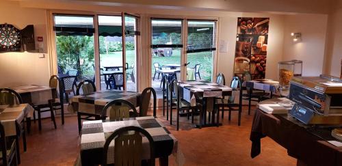 Cours Hotel | Le Pavillon